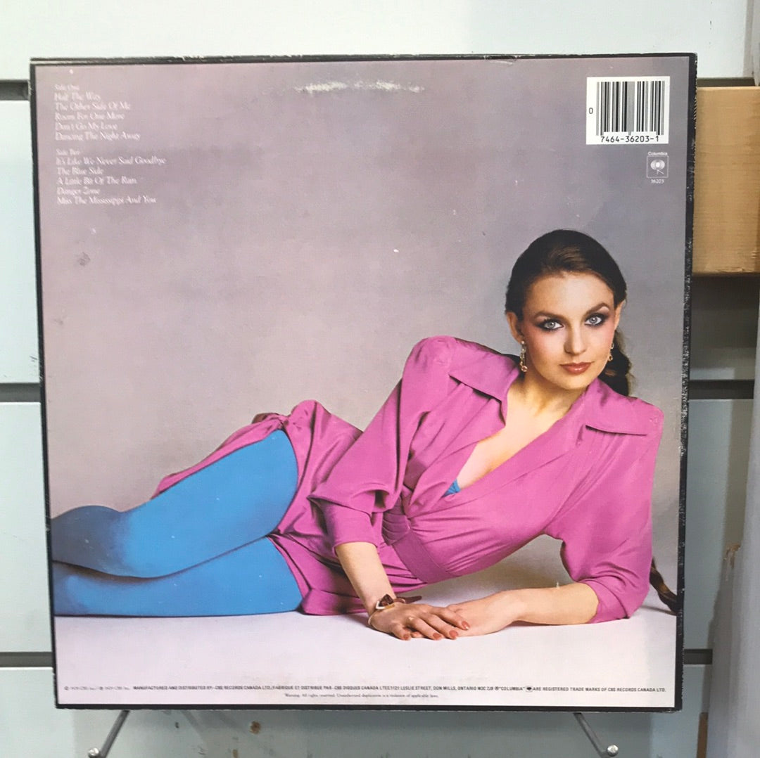 - Crystal Gayle — Miss The Mississippi - Vinyl Record -